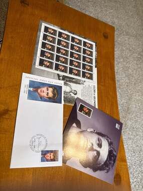 1996 James Dean Legends of Hollywood Stamp Set with First Day Cover and Folio